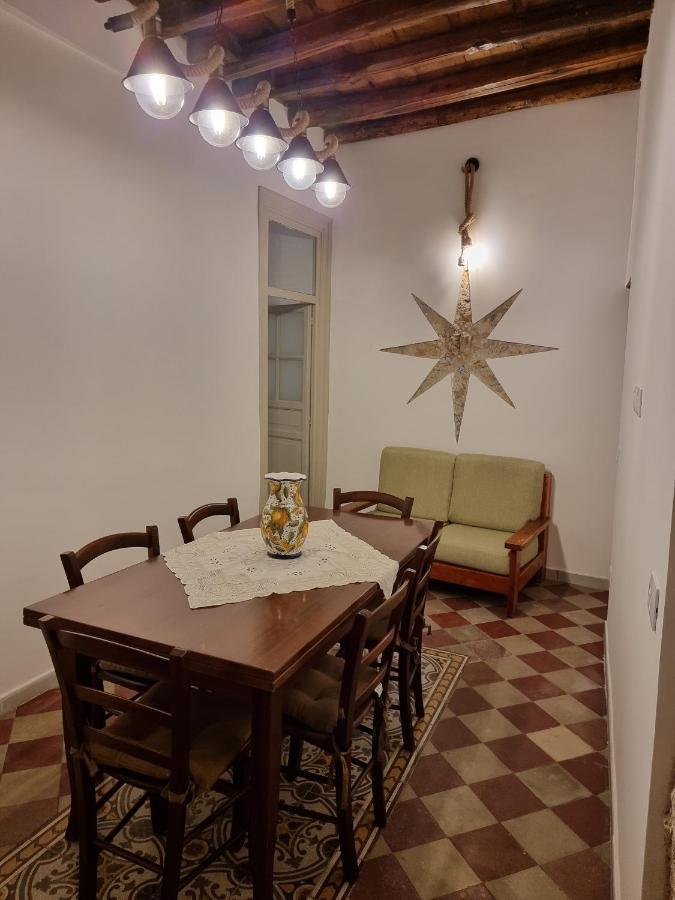 Domus Sant'Anna Apartment Palermo Exteriör bild