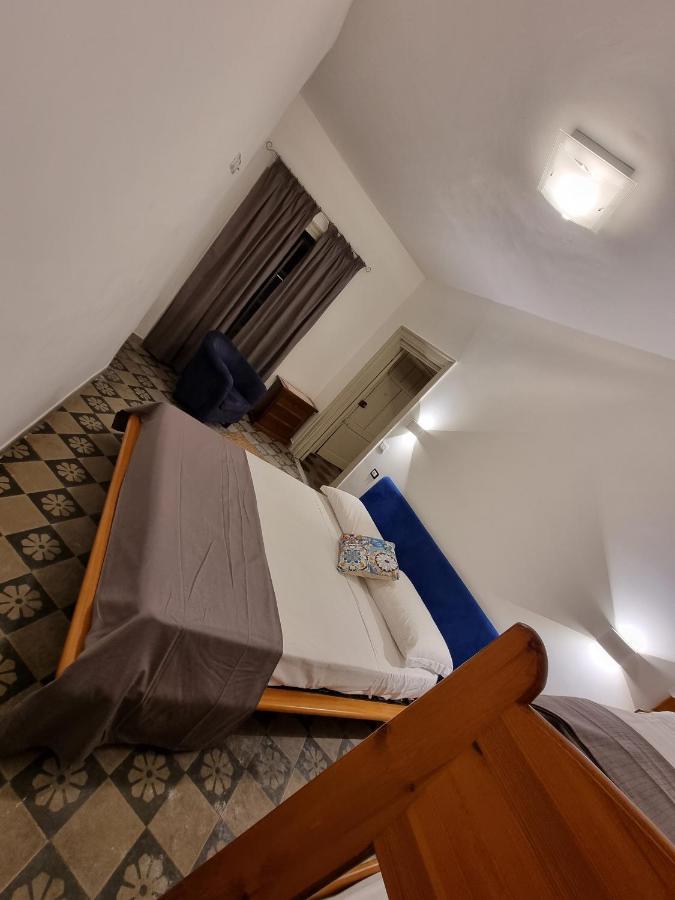 Domus Sant'Anna Apartment Palermo Exteriör bild